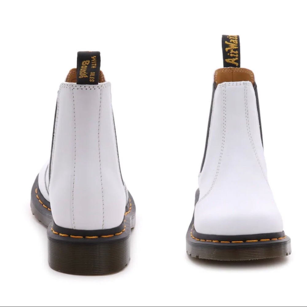 New Dr. Martens White Leather “Softy-T” 2976 Chelsea Boots - Picture 7 of 16